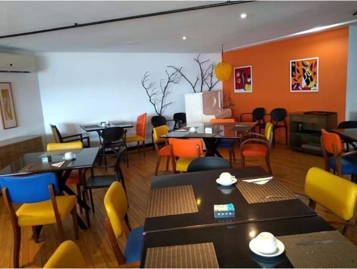 Golden Flat Beira Mar 1655 *