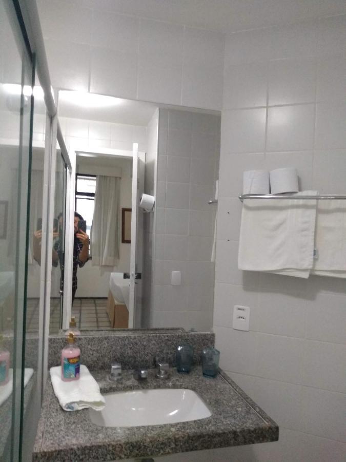 Golden Flat Beira Mar 1655 Aparthotel